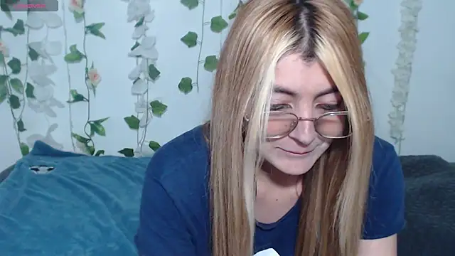 pal0mita online show from December 2025 05:06:02 PM