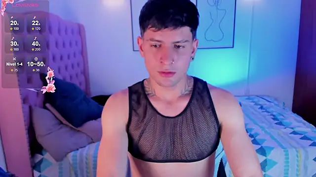 vaalentiino online show from March 2026 08:57:01 PM