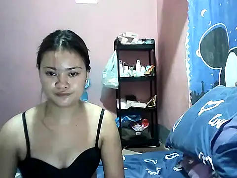 Snapshot of angela_rose20 chatting on April 2026 04:59:02 PM angela rose20 online show from April 2026 04:59:02 PM