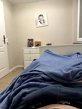 Snapshot of angei094 chatting on January 2026 05:51:02 PM angei094 online show from January 2026 05:51:02 PM