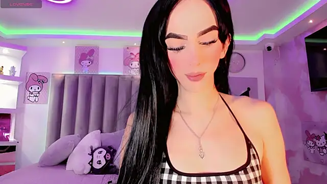 Melany Alejandra online show from December 2025 01:06:01 PM