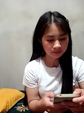 Him MountainGirl online show from February 2026 01:15:01 AM