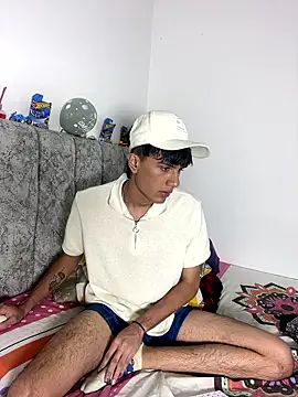 Snapshot of Andycillo chatting on January 2026 03:30:02 AM Andycillo online show from January 2026 03:30:02 AM