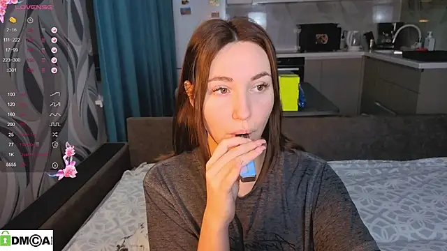 Alena MellS online show from December 2025 12:08:01 AM