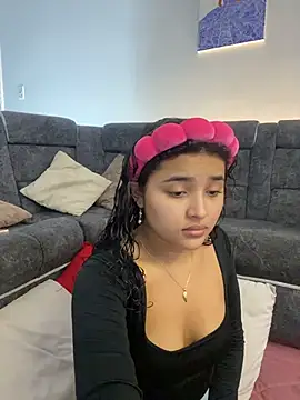 Snapshot of ladulcemary_ chatting on January 2026 02:10:02 PM ladulcemary online show from January 2026 02:10:02 PM