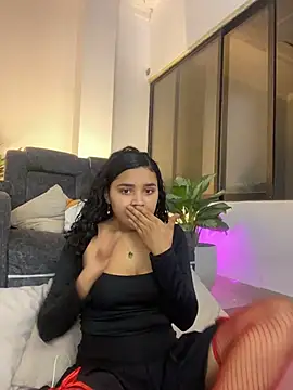 Snapshot of ladulcemary_ chatting on January 2026 01:06:02 PM ladulcemary online show from January 2026 01:06:02 PM