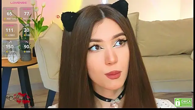 oliviaah  online show from April 2026 03:23:01 PM