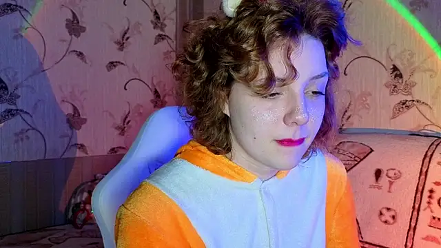 Ari Meow online show from December 2025 09:44:01 PM