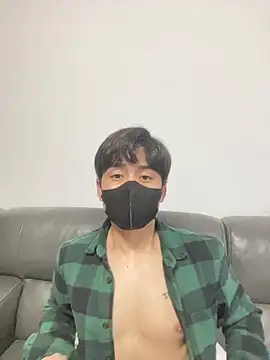 kimze7 online show from January 2026 02:44:01 PM