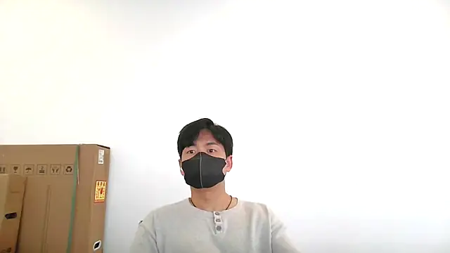 Snapshot of kimze7 chatting on June 2026 04:30:02 AM kimze7 online show from June 2026 04:30:02 AM