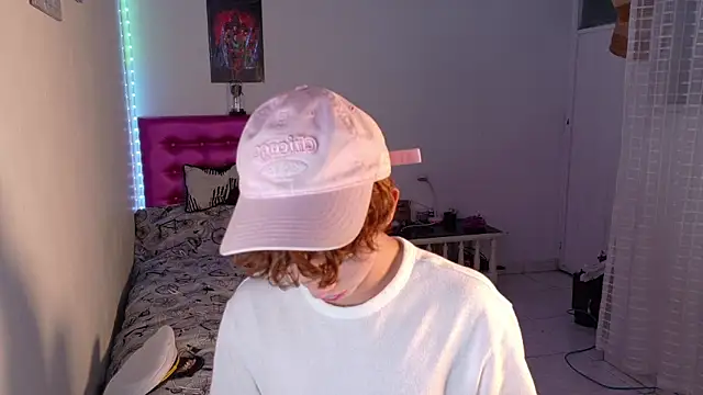 Dani Dancer online show from December 2025 01:12:02 AM