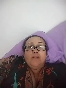 Snapshot of Nini_Love_ chatting on July 2026 02:29:01 AM Nini Love online show from July 2026 02:29:01 AM