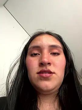 Snapshot of Agatta-X chatting on January 2026 12:32:01 PM Agatta-X online show from January 2026 12:32:01 PM