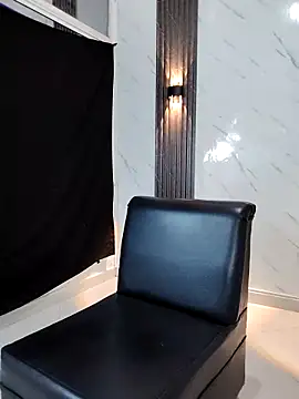 CaramelDesire online show from April 2026 12:47:01 AM