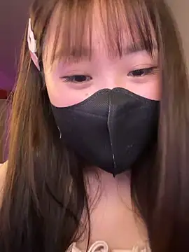 Miumeo20 online show from March 2026 05:19:02 PM