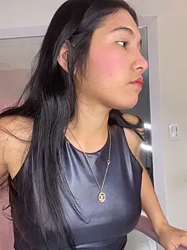 Xaander  online show from February 2026 07:08:02 PM