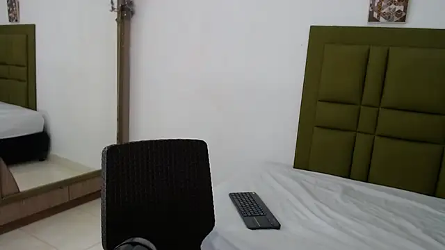 Snapshot of stive_0297 chatting on December 2025 11:28:02 AM stive 0297 online show from December 2025 11:28:02 AM