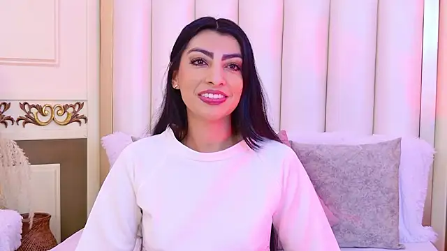 NinnaPiers online show from March 2026 11:48:02 AM