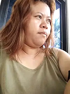 Melania05 online show from April 2026 11:02:01 PM