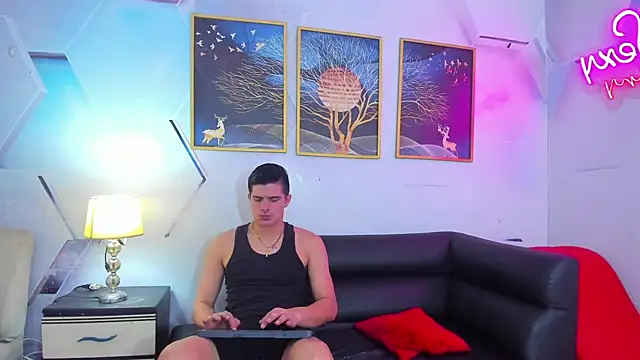 Alex jeins at online show from February 2026 02:27:01 PM