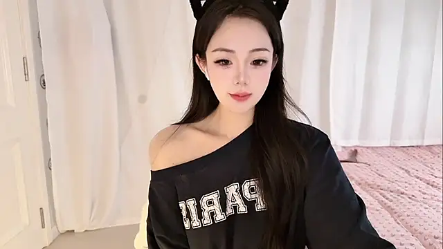 Snapshot of yuanbao8888 chatting on February 2026 12:58:02 AM yuanbao8888 online show from February 2026 12:58:02 AM