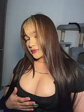 Daniela ruizz online show from July 2026 06:00:01 AM