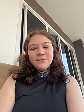 FionaMurr online show from December 2025 02:06:02 AM