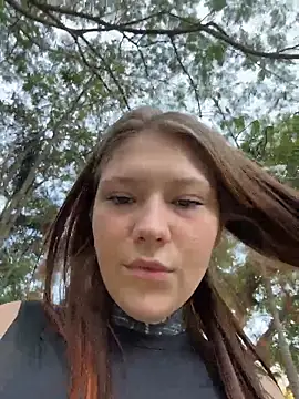 Snapshot of FionaMurr chatting on February 2026 04:11:01 AM FionaMurr online show from February 2026 04:11:01 AM