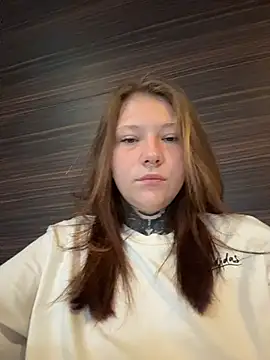 Snapshot of FionaMurr chatting on February 2026 05:04:01 AM FionaMurr online show from February 2026 05:04:01 AM