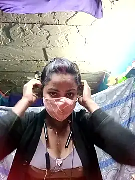 Poonam8080 online show from December 2025 01:19:01 PM