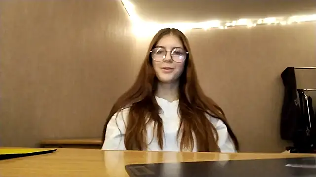 Snapshot of VictorinaMccorey chatting on December 2025 01:07:01 PM VictorinaMccorey online show from December 2025 01:07:01 PM