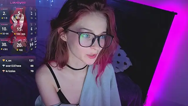 Angel Bruh online show from December 2025 09:30:01 PM