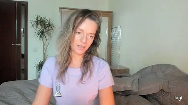 Snapshot of Sweet_Sangria chatting on January 2026 11:36:02 AM Sweet Sangria online show from January 2026 11:36:02 AM