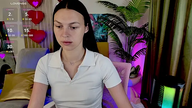 Snapshot of MaxinCarroll chatting on July 2026 09:44:01 AM MaxinCarroll online show from July 2026 09:44:01 AM