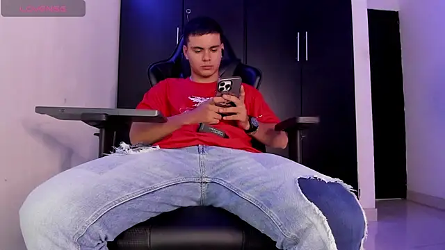 Snapshot of Liam_Mateo chatting on April 2026 02:27:02 AM Liam Mateo online show from April 2026 02:27:02 AM