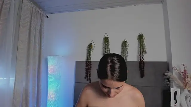 JulietaSnow online show from March 2026 06:14:01 PM