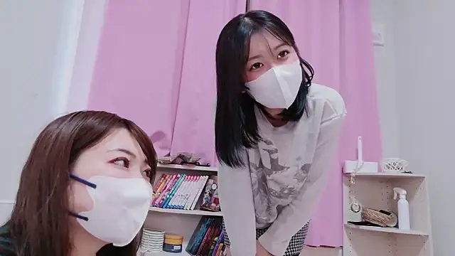 Snapshot of Ms-KARINA chatting on February 2026 05:57:02 AM Ms-KARINA online show from February 2026 05:57:02 AM