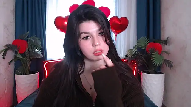 KisaModel online show from February 2026 06:34:02 AM