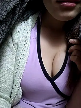 Snapshot of neko-nancy chatting on December 2025 01:02:02 AM neko-nancy online show from December 2025 01:02:02 AM