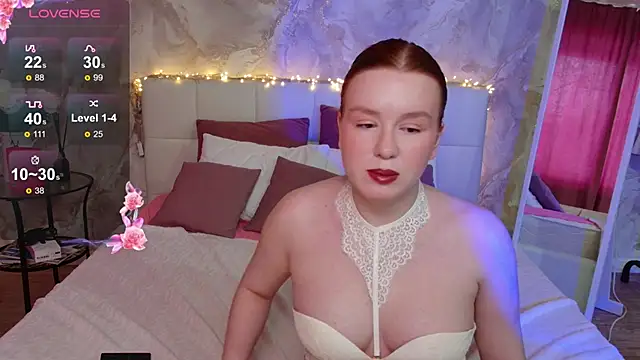 Snapshot of LucyHornyDollx chatting on January 2026 03:45:02 AM LucyHornyDollx online show from January 2026 03:45:02 AM