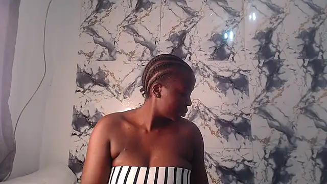 Snapshot of CurvyJ255 chatting on July 2026 08:24:02 PM CurvyJ255 online show from July 2026 08:24:02 PM