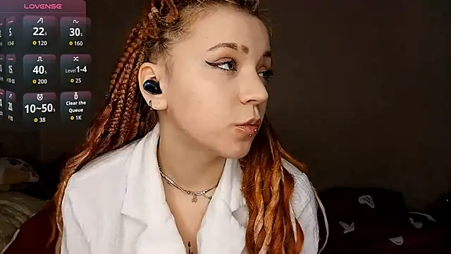 Snapshot of NoMoreCIothes chatting on January 2026 09:55:02 AM NoMoreCIothes online show from January 2026 09:55:02 AM