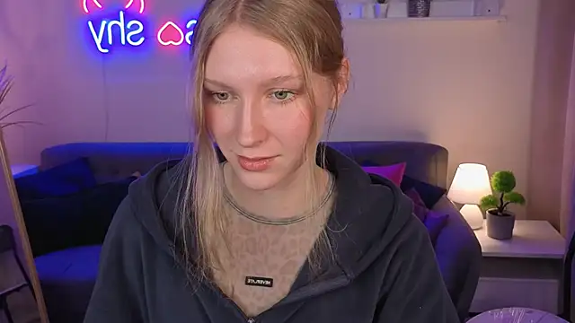 AsyaLumi online show from December 2025 06:21:02 AM