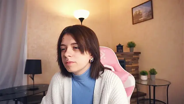 Snapshot of IleanaPishko chatting on December 2025 08:00:01 AM IleanaPishko online show from December 2025 08:00:01 AM