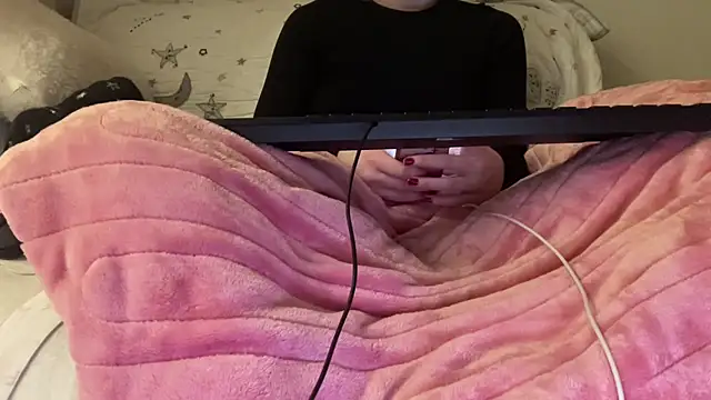 ijustturned18today online show from February 2026 07:50:02 PM