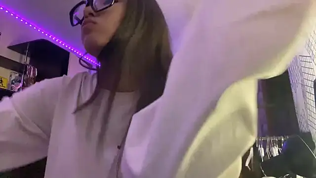 Ronnni Schmidt online show from December 2025 11:16:02 AM