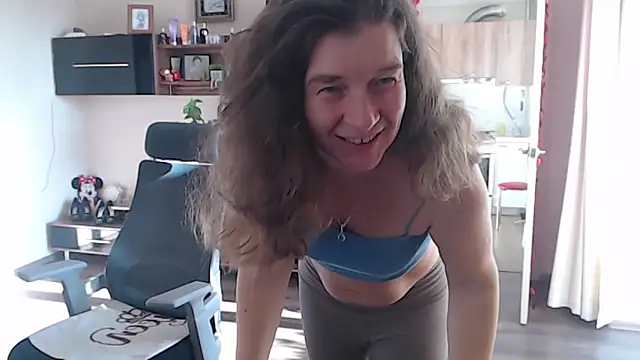 Snapshot of SofiaBoone chatting on February 2026 07:23:01 AM SofiaBoone online show from February 2026 07:23:01 AM