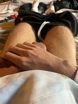 YoungVibe online show from March 2026 01:50:02 PM