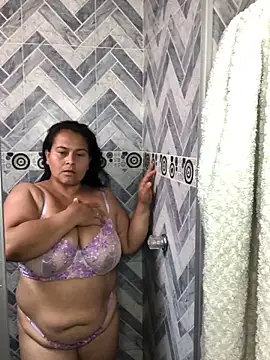 SayMarLuna online show from April 2026 08:42:01 PM