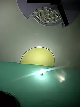 xoupleaura online show from December 2025 11:33:02 PM